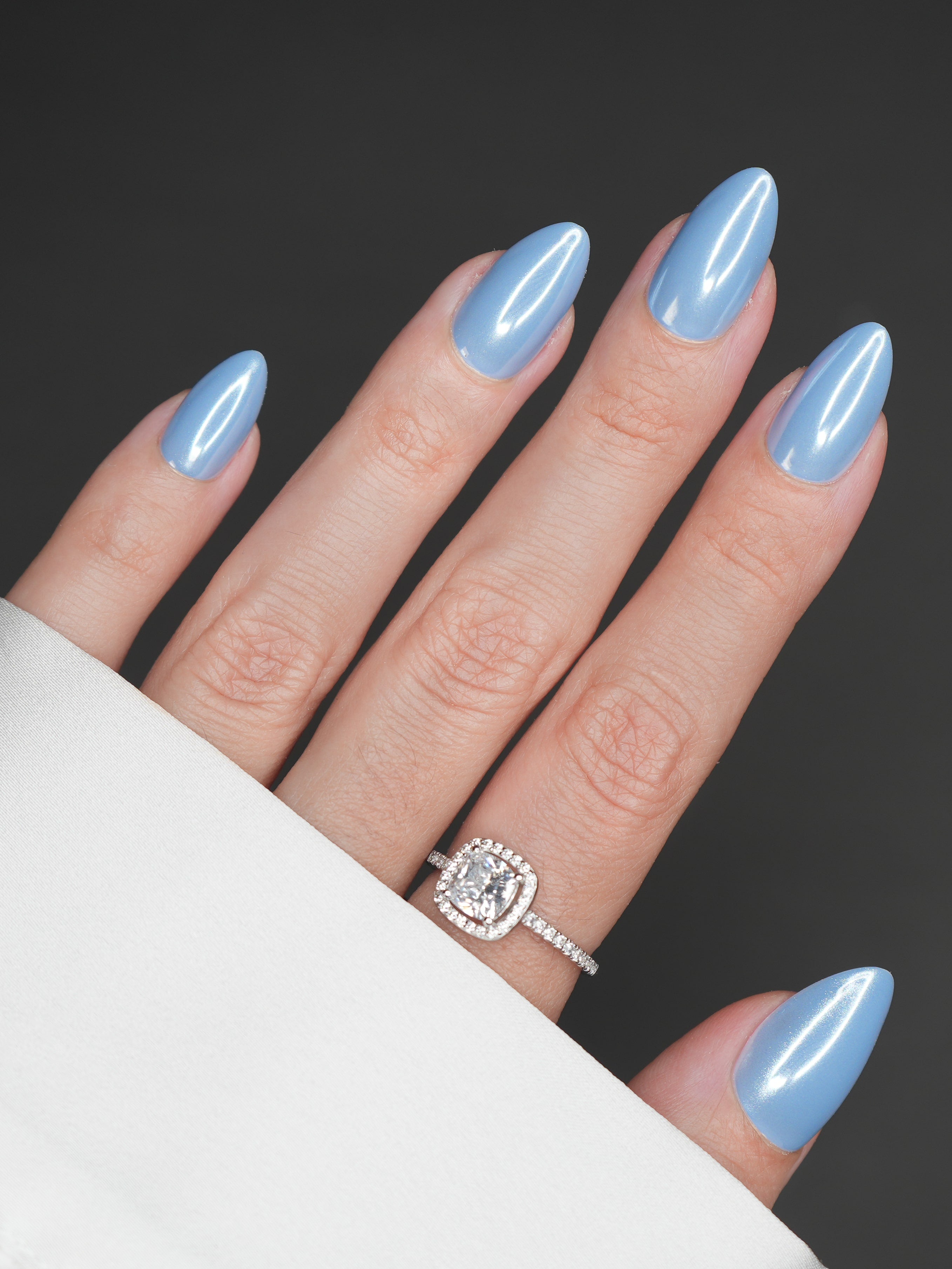 Azure | Blue Chromed Press-On Nails | Roxy Nails Paris – ROXY NAILS PARIS